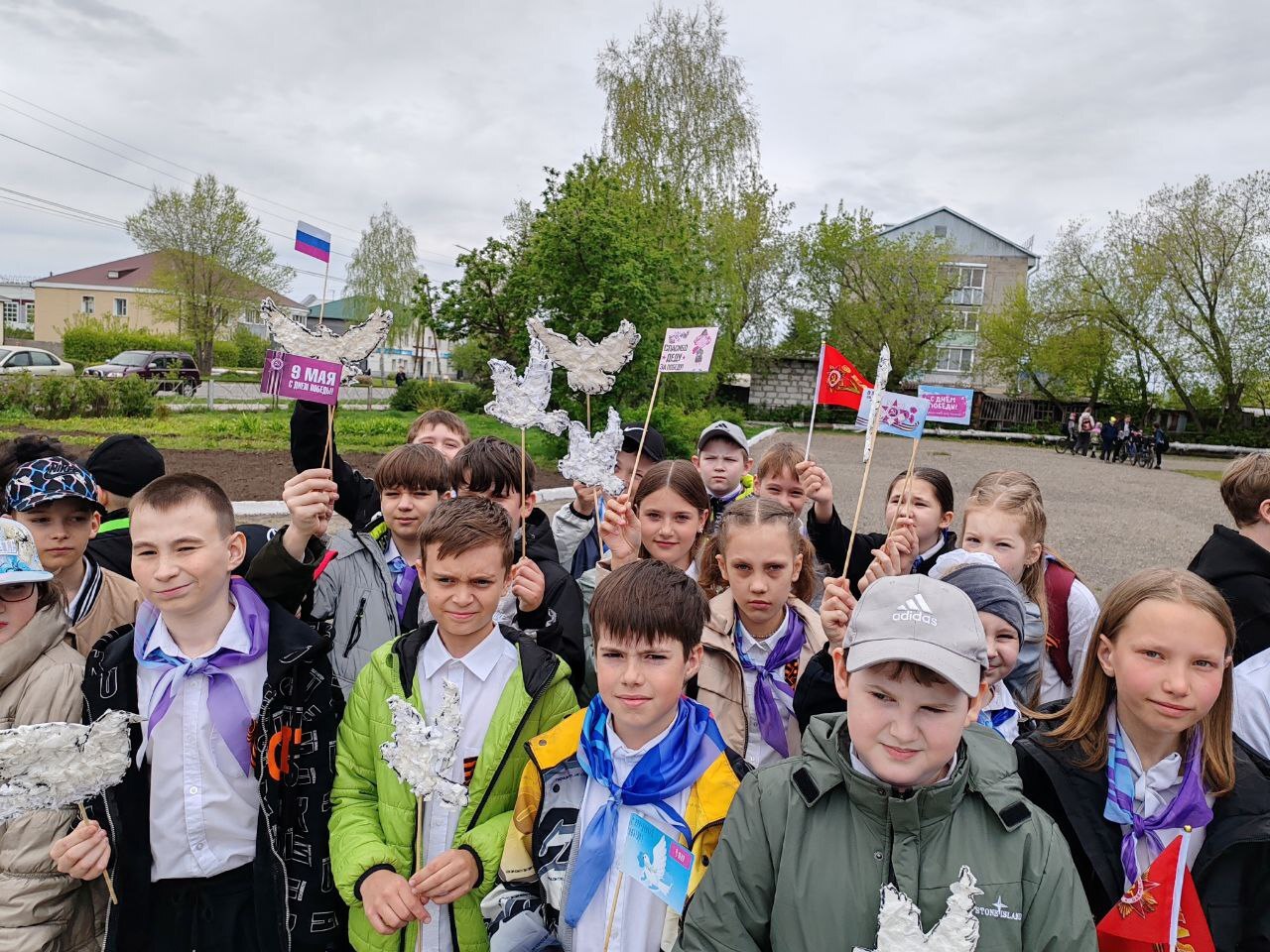 Сегодня, 7 мая, накануне Дня Победы, в МБОУ &amp;quot;Павловская СОШ&amp;quot; прошёл школьный митинг, посвящённый 80-летию со Дня Победы в Великой Отечественной войне..
